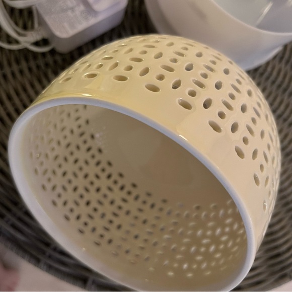 Ceramic Cutout 300ml Diffuser White - Threshold™: Ultrasonic, Aromatic, 8hr Run - Picture 6 of 6